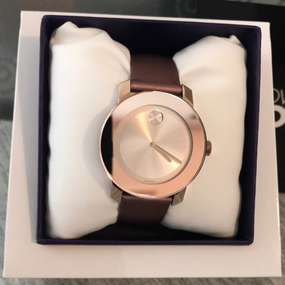 Movado watch BOLD - Rose Gold. Irresistible 👍 - Picture 2 of 7
